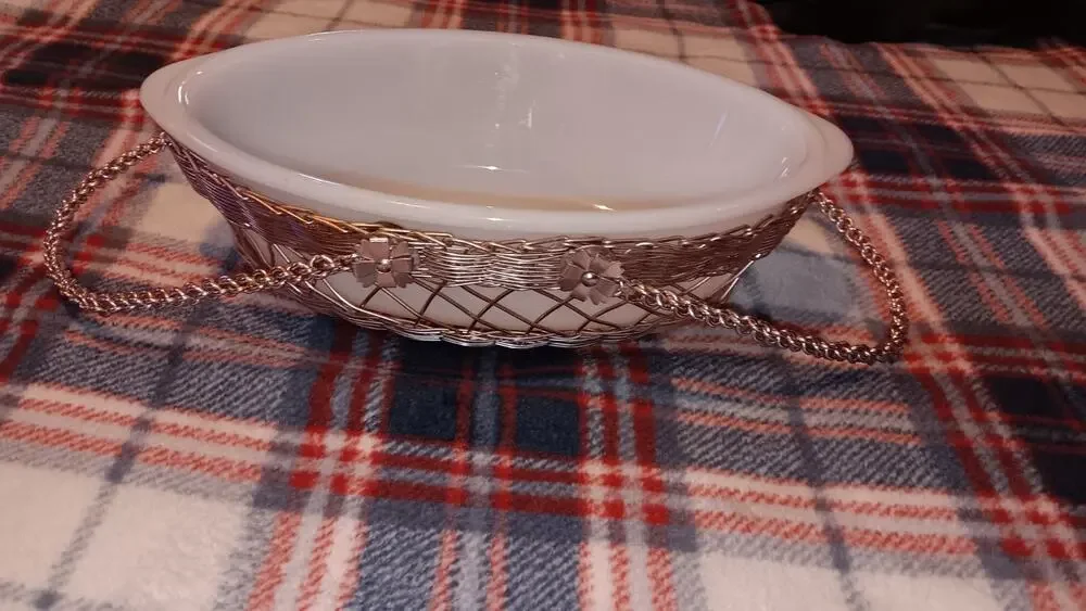 Glasbake White Milk Glass 10